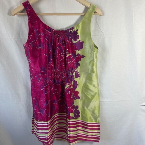 CAbi Cosmo 100% Silk Floral Sleeveless Tunic Top Sz S - Picture 2 of 9
